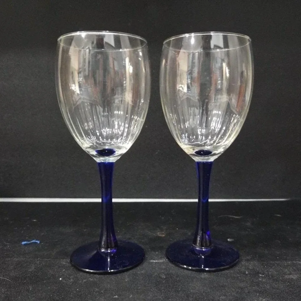 Luminarc Neptune Cobalt Wine Glasses,‎ Set of 2, Vintage Replacement Stemware